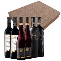 Balíček červených vín ke krbu