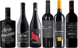 Halloween - plná červená k hororu i rozjímání